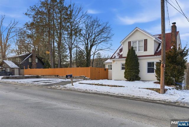 541 Green Pond Road, Rockaway Township, NJ 07866