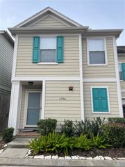 6906 Woodridge Row Drive, Houston, TX 77087