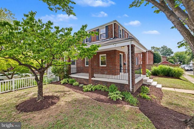 638 N NELSON ST N, Arlington, VA 22203