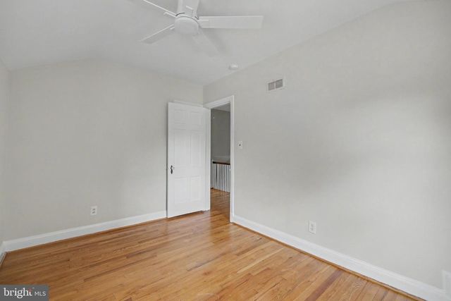 638 N NELSON ST N, Arlington, VA 22203