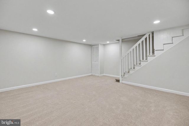 638 N NELSON ST N, Arlington, VA 22203