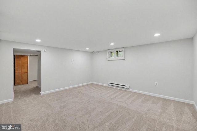 638 N NELSON ST N, Arlington, VA 22203