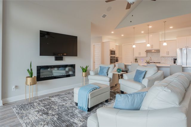 1924 Burton Hollow Way, Mckinney, TX 75071