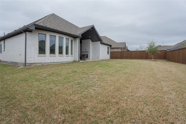 1924 Burton Hollow Way, Mckinney, TX 75071