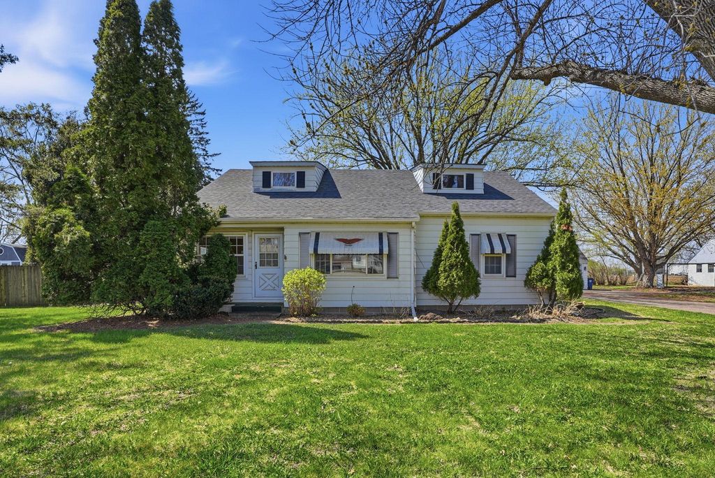 15717 Clayton Avenue E, Rosemount, MN 55068 — exterior