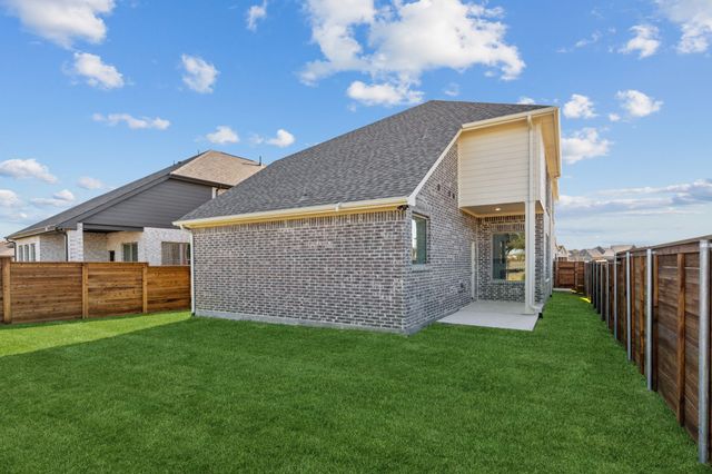 2001 Lone Oak Trail, Mesquite, TX 75181