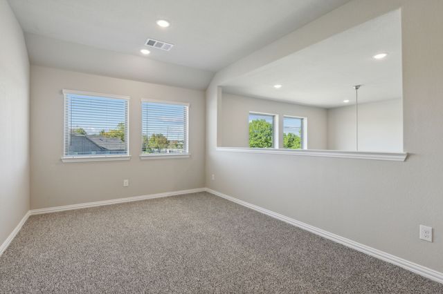 2001 Lone Oak Trail, Mesquite, TX 75181