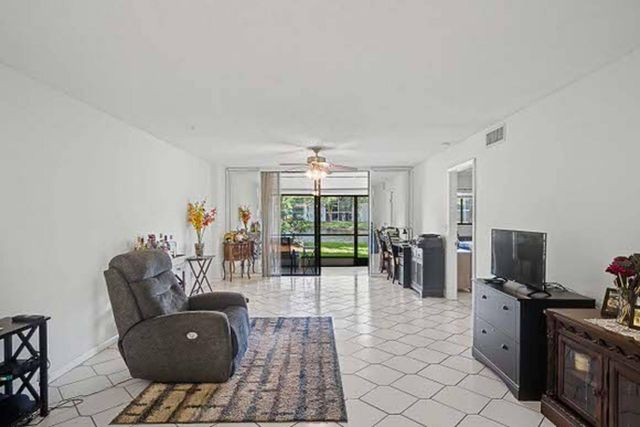 15244 Lakes Of Delray Boulevard 103, Delray Beach, FL 33484