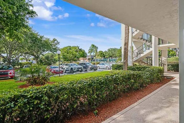 15244 Lakes Of Delray Boulevard 103, Delray Beach, FL 33484