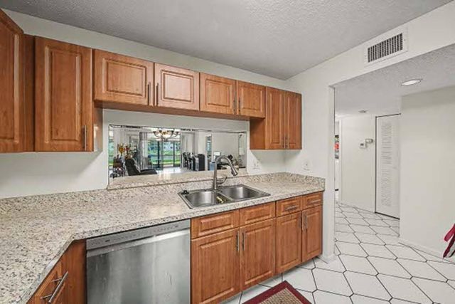 15244 Lakes Of Delray Boulevard 103, Delray Beach, FL 33484