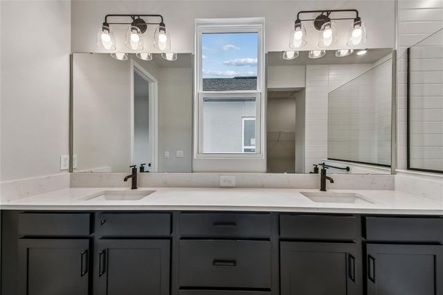 5735 LEAFLET TRAIL, Mount Dora, FL 32757