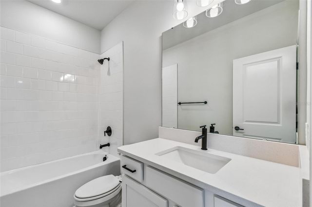 5735 LEAFLET TRAIL, Mount Dora, FL 32757