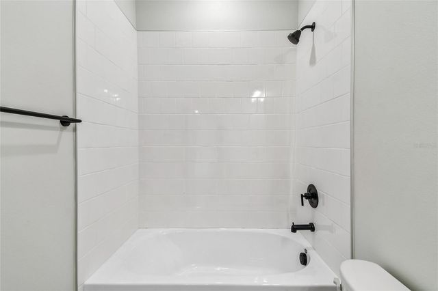 5735 LEAFLET TRAIL, Mount Dora, FL 32757