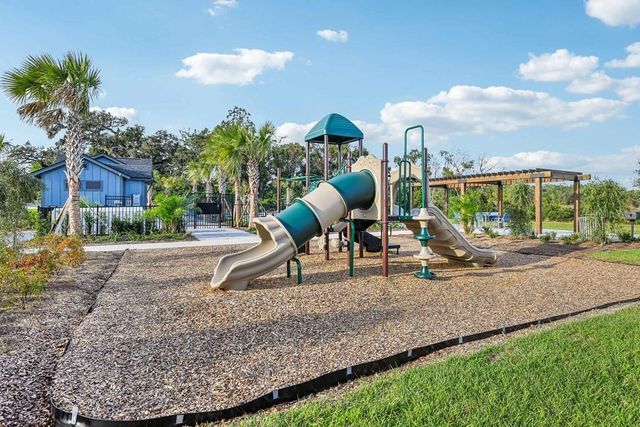5735 LEAFLET TRAIL, Mount Dora, FL 32757