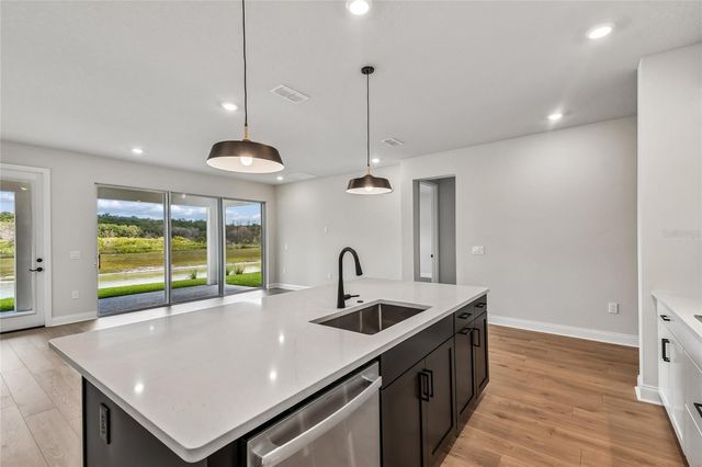 5735 LEAFLET TRAIL, Mount Dora, FL 32757