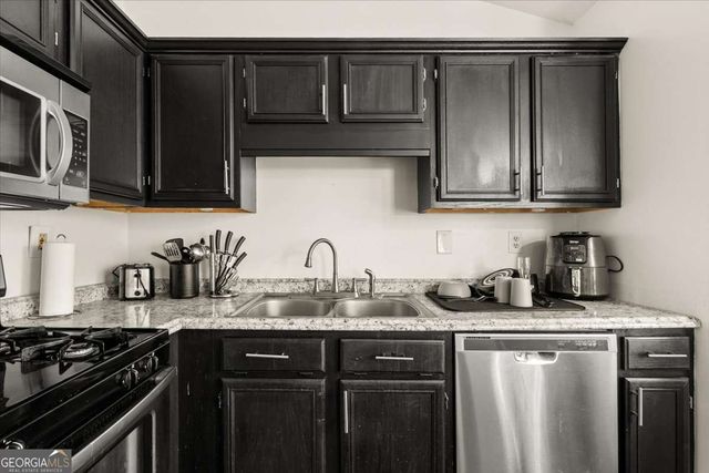 1362 Tara Road, Jonesboro, GA 30238