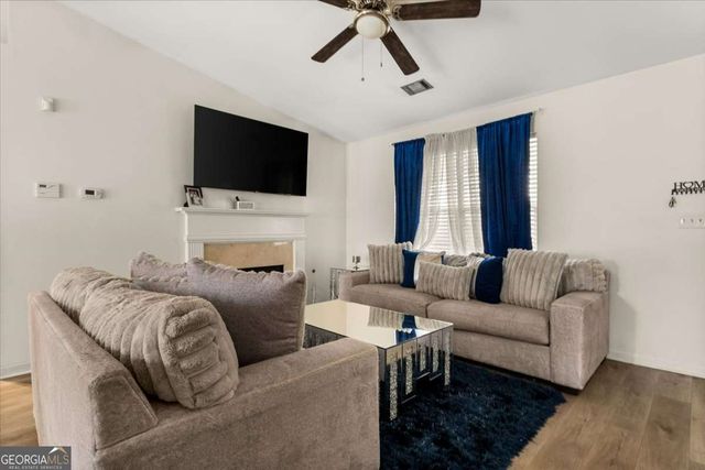 1362 Tara Road, Jonesboro, GA 30238