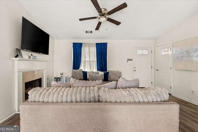 1362 Tara Road, Jonesboro, GA 30238