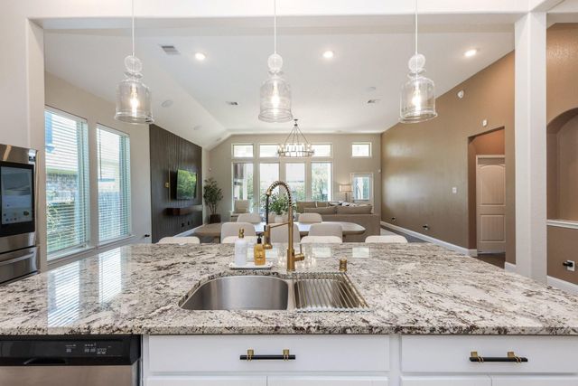 19435 Sorrel Stallion Trail Trail, Tomball, TX 77377