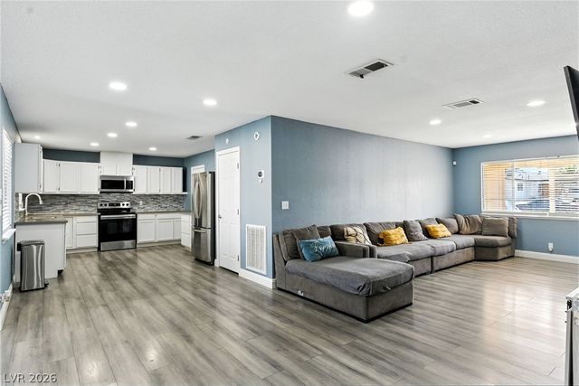 613 Biljac Street, Las Vegas, NV 89145