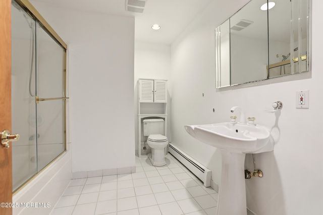 601 Duchess Court, Toms River, NJ 08753