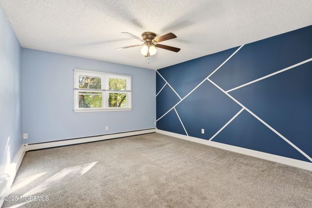 601 Duchess Court, Toms River, NJ 08753