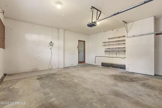 601 Duchess Court, Toms River, NJ 08753