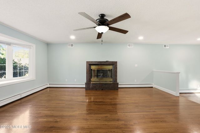 601 Duchess Court, Toms River, NJ 08753