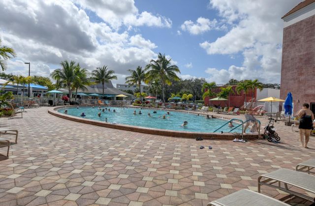 477 TILFORD V 477, Deerfield Beach, FL 33442