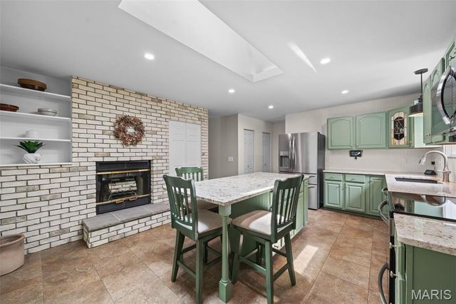 4352 Rock Island Road, Arnold, MO 63010