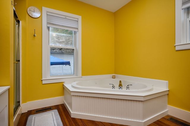 12a Parker Ave A, Northfield, MA 01360