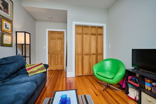 12a Parker Ave A, Northfield, MA 01360