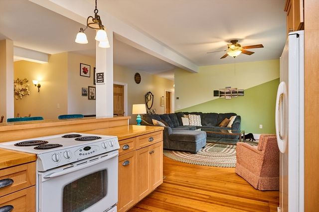 12a Parker Ave A, Northfield, MA 01360