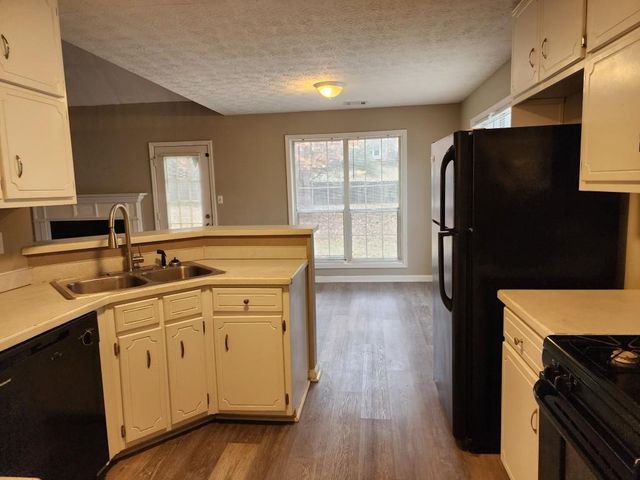 263 Northwind Drive, Stockbridge, GA 30281