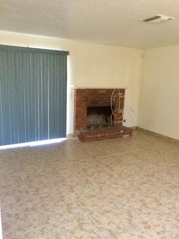 3111 W Russell Avenue, Visalia, CA 93277