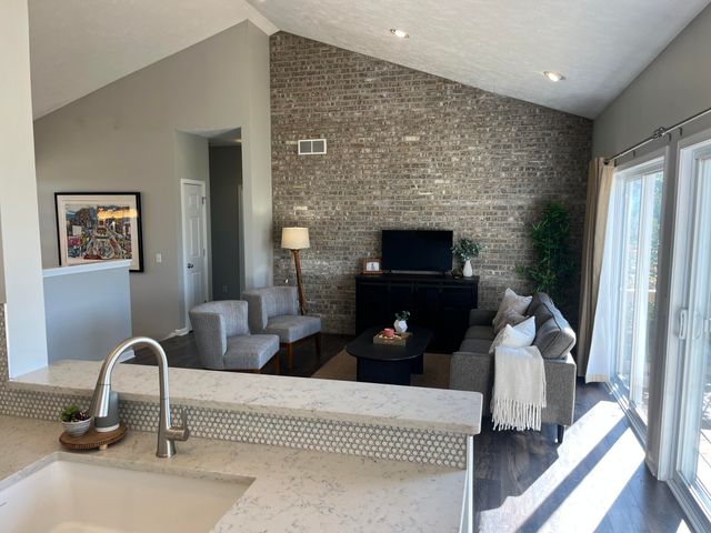 8866 Cascade Road SE, Ada, MI 49301