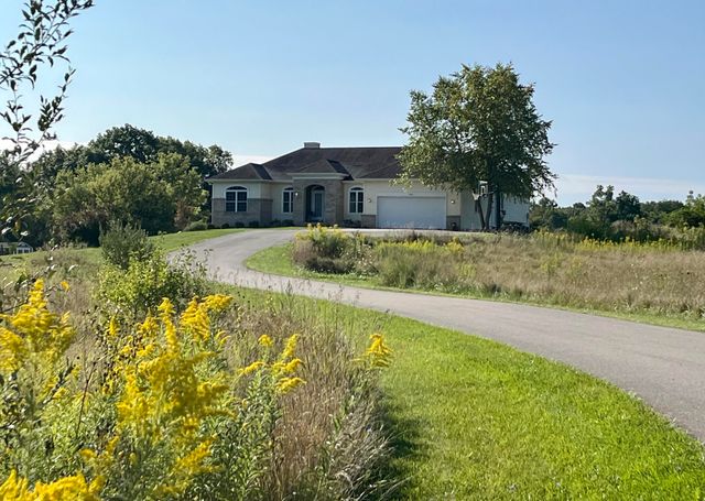 8866 Cascade Road SE, Ada, MI 49301