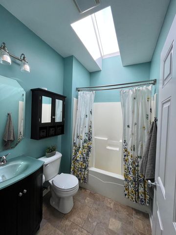 8866 Cascade Road SE, Ada, MI 49301