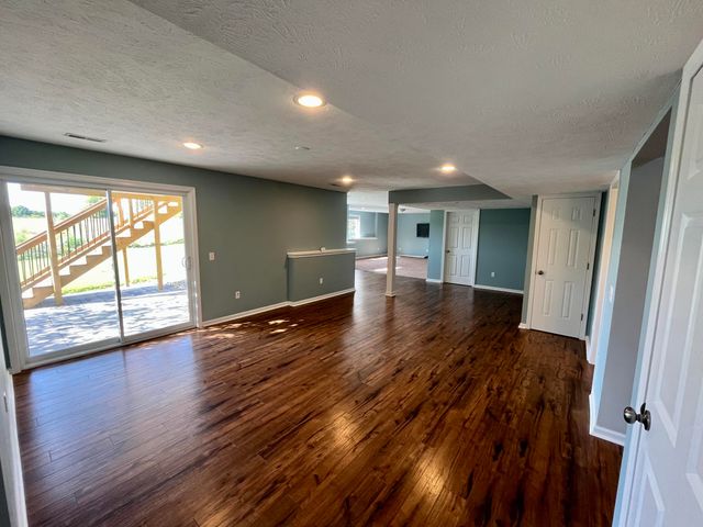 8866 Cascade Road SE, Ada, MI 49301