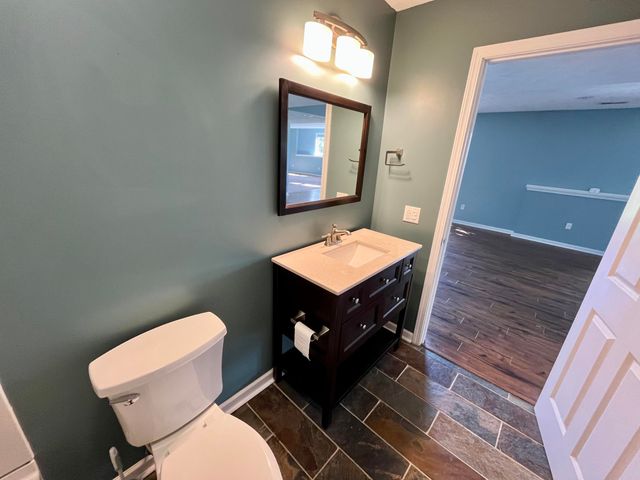 8866 Cascade Road SE, Ada, MI 49301