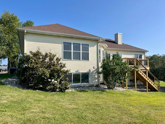 8866 Cascade Road SE, Ada, MI 49301