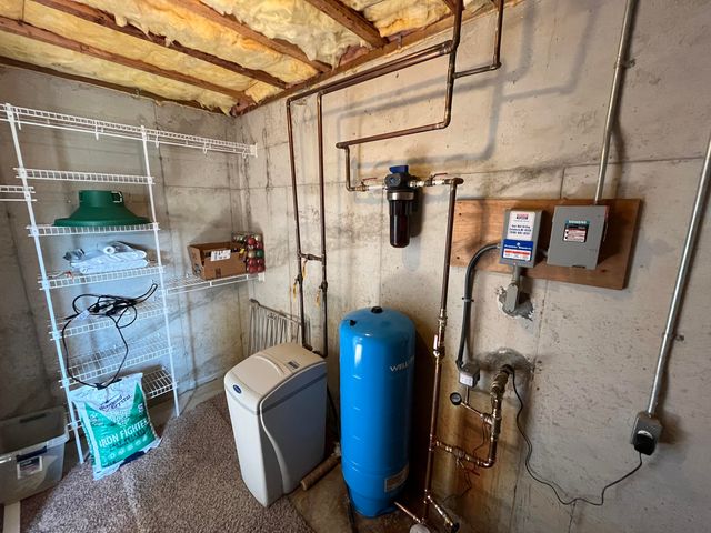 8866 Cascade Road SE, Ada, MI 49301