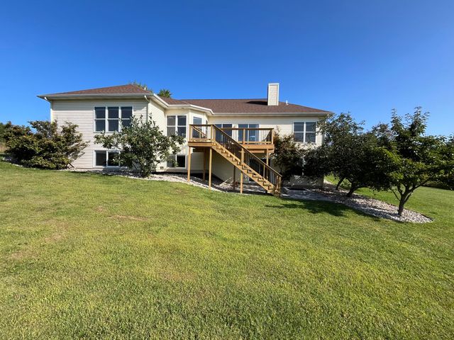 8866 Cascade Road SE, Ada, MI 49301