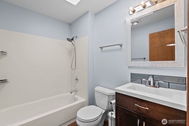 131 146th Street SW, Lynnwood, WA 98087