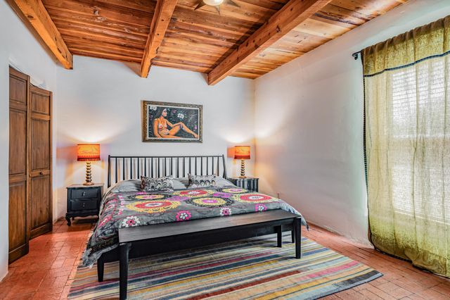 123 Ashley Lane NW, Corrales, NM 87048