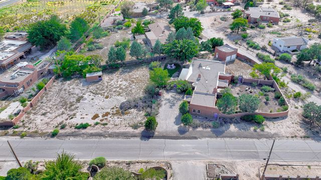 123 Ashley Lane NW, Corrales, NM 87048