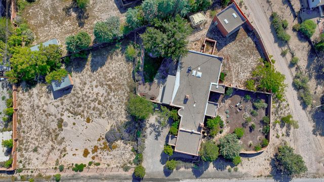 123 Ashley Lane NW, Corrales, NM 87048