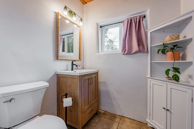 123 Ashley Lane NW, Corrales, NM 87048