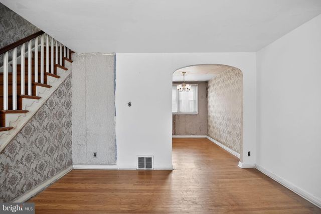 5253 GLENLOCH ST, Philadelphia, PA 19124