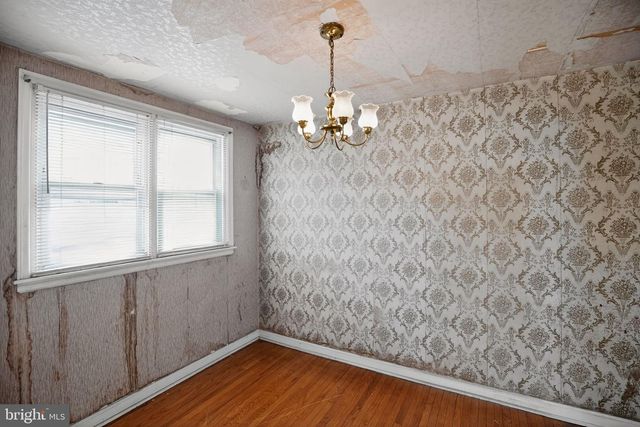 5253 GLENLOCH ST, Philadelphia, PA 19124